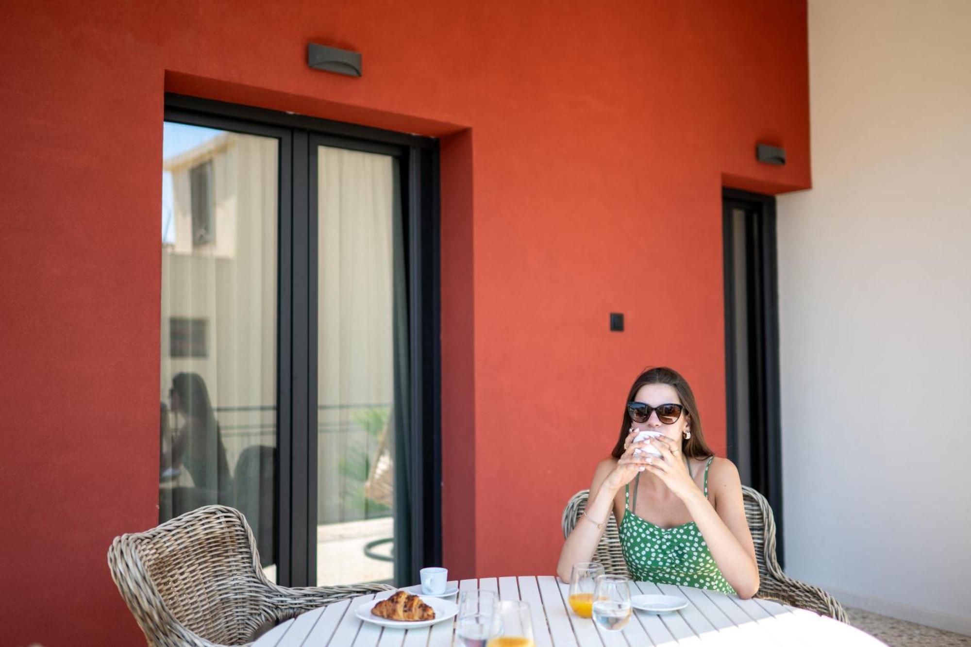 Angelinas Quarters - Mediterranean Kalamata
